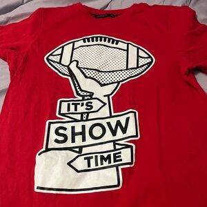 Xersion shirt XL 18/20 husky, “it’s show time”